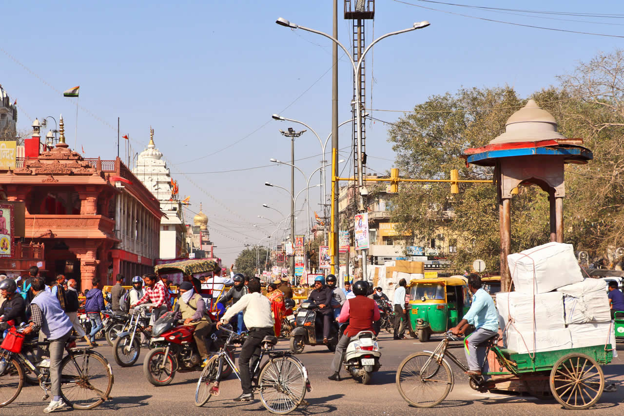 Road made from plastic in India
